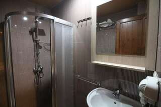 Отель B&B Hotel Батуми Стандартный двухместный номер с 1 кроватью-14